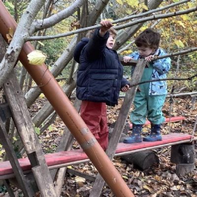 5A2DD3B3A2FF7E76764C4301C9155F59